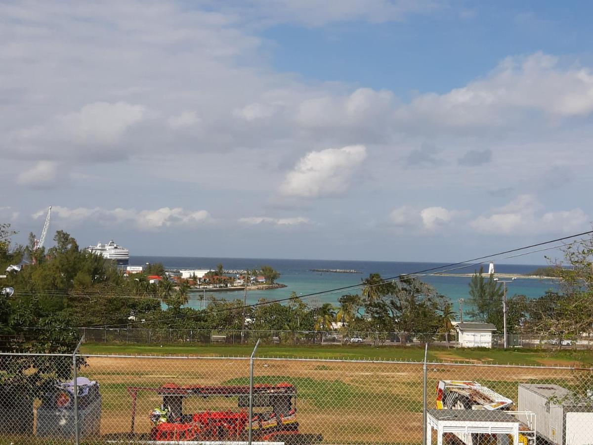 Tropical Hideaway Apartman Nassau Kültér fotó