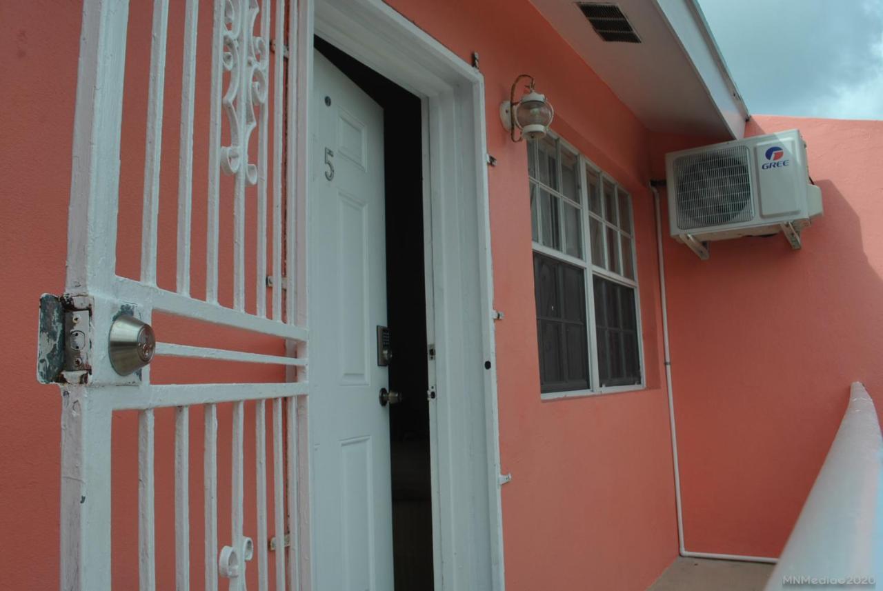 Tropical Hideaway Apartman Nassau Kültér fotó
