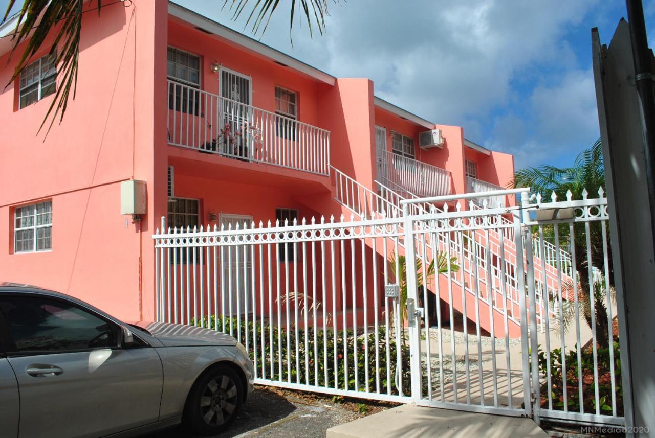 Tropical Hideaway Apartman Nassau Kültér fotó